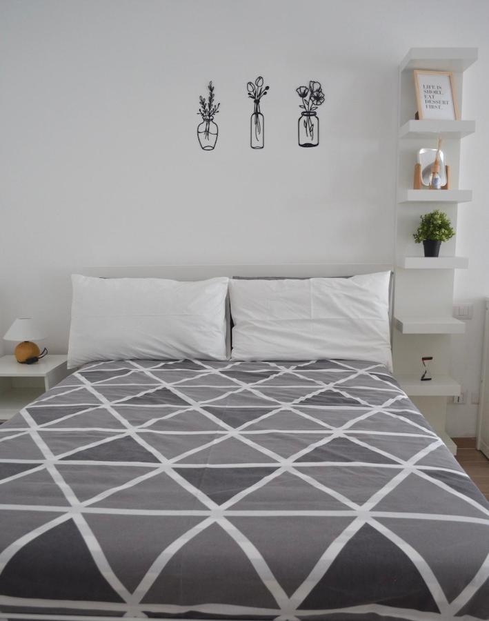 Bed&Coffee Milano Apartment Екстериор снимка