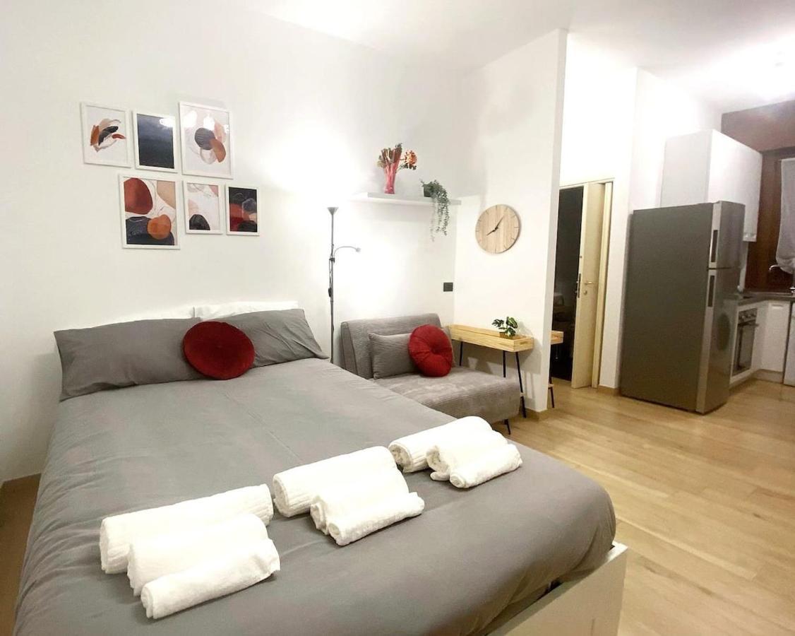 Bed&Coffee Milano Apartment Екстериор снимка