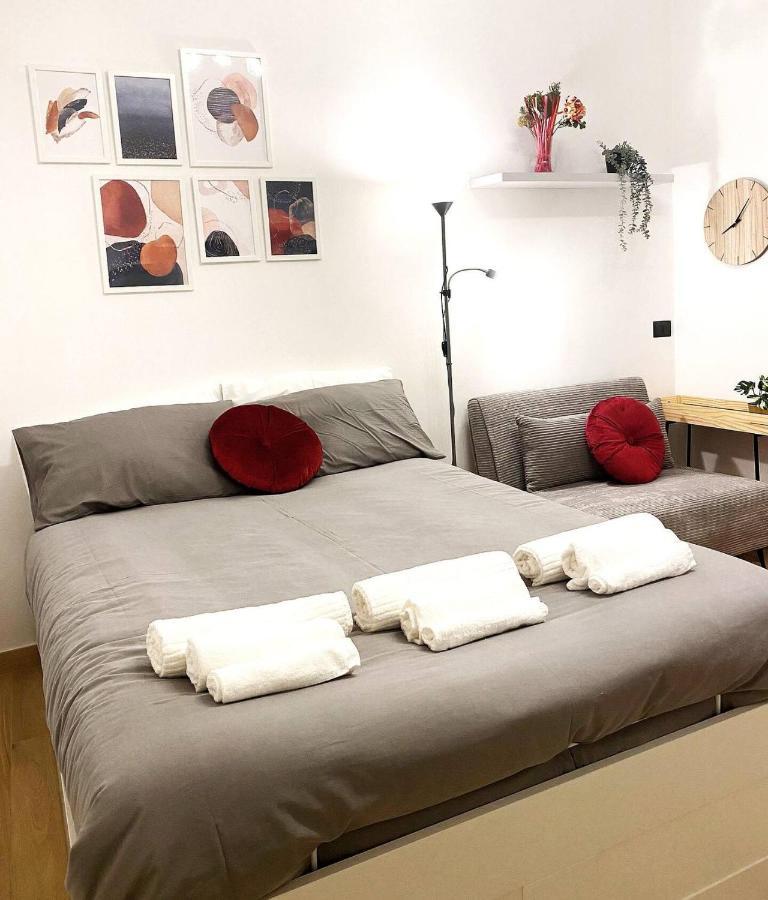 Bed&Coffee Milano Apartment Екстериор снимка